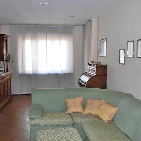 Tra Langhe, Roero E Monferrato. Daire San Damiano dʼAsti