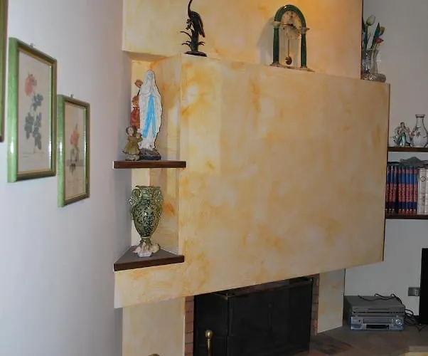 Tra Langhe, Roero E Monferrato. * San Damiano dʼAsti