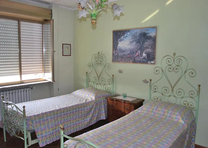 Tra Langhe, Roero E Monferrato. * San Damiano dʼAsti