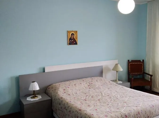 Tra Langhe, Roero E Monferrato. *